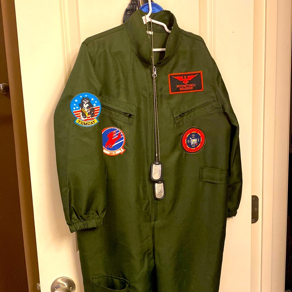 Boys medium Maverick costume